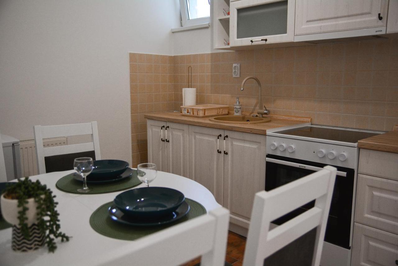 Crown Apartment 2 ซูโบติกา ภายนอก รูปภาพ